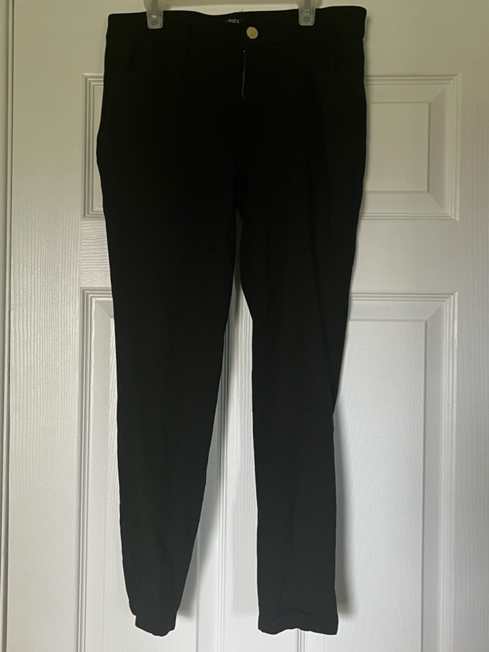 Black skinny leg pants